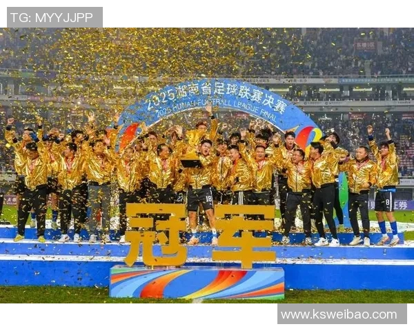 与足球明星同场竞技的激情时刻让梦想照进现实的精彩瞬间