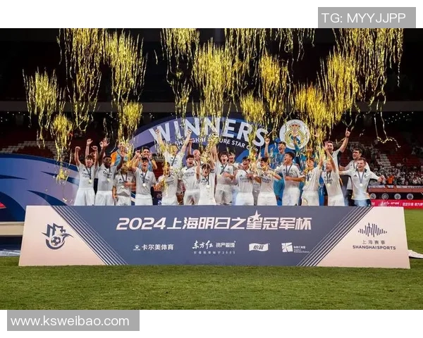 香港足球之星的崛起与荣耀谁是当之无愧的最强明星